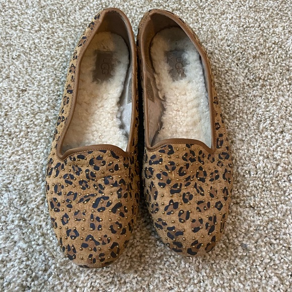 Ugg Australia Alloway Studded Leopard Flats - Picture 3 of 9